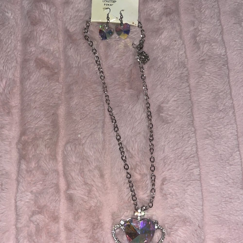 Elegant Crystal Heart Necklace and Earring Set